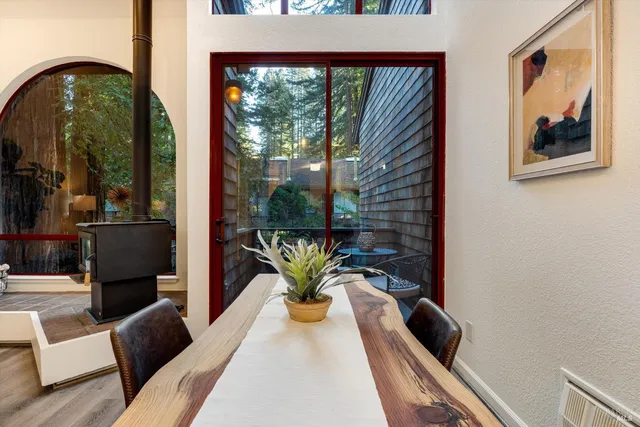 $469,000 | 14094 Sosna Way, Guerneville, CA 95446