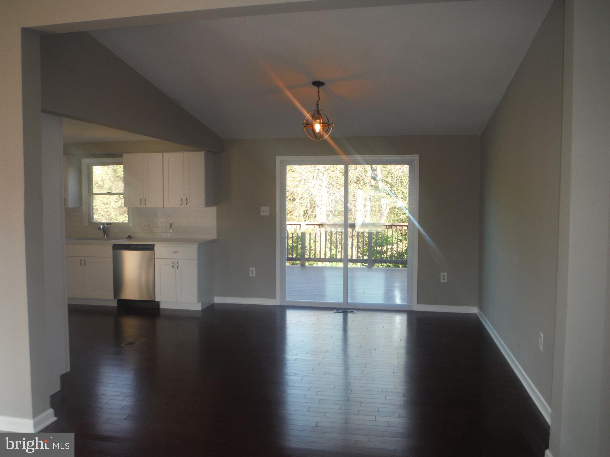 3201 Ripple Road Baltimore, MD 21244 - Photo 8 of 30 Dining Room