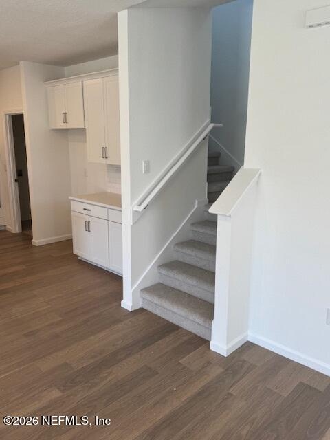 73 Chestnut Grv Road St. Augustine, FL 32092 - Photo 5 of 18 a view of entryway and hall with wooden floor