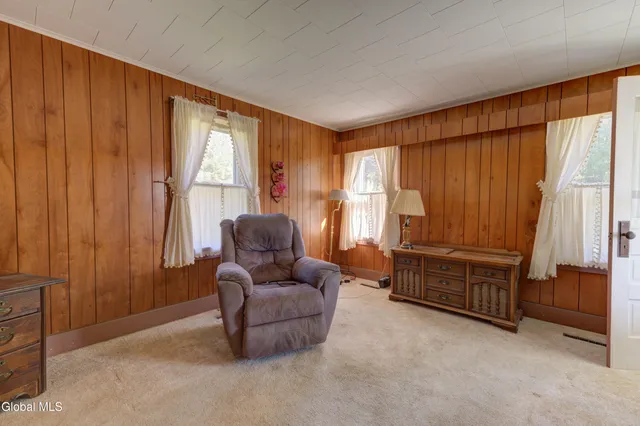 $229,900 | 355 County Highway 123, Mayfield, NY 12117