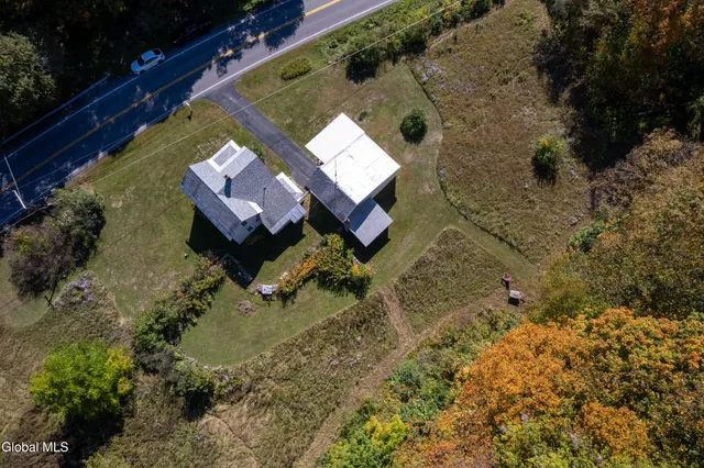 $229,900 | 355 County Highway 123, Mayfield, NY 12117