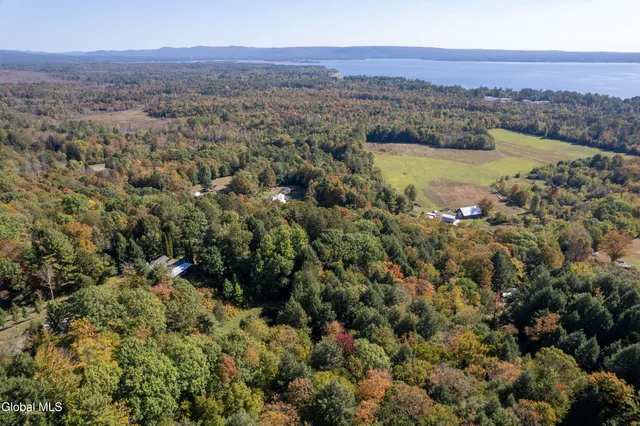 $229,900 | 355 County Highway 123, Mayfield, NY 12117