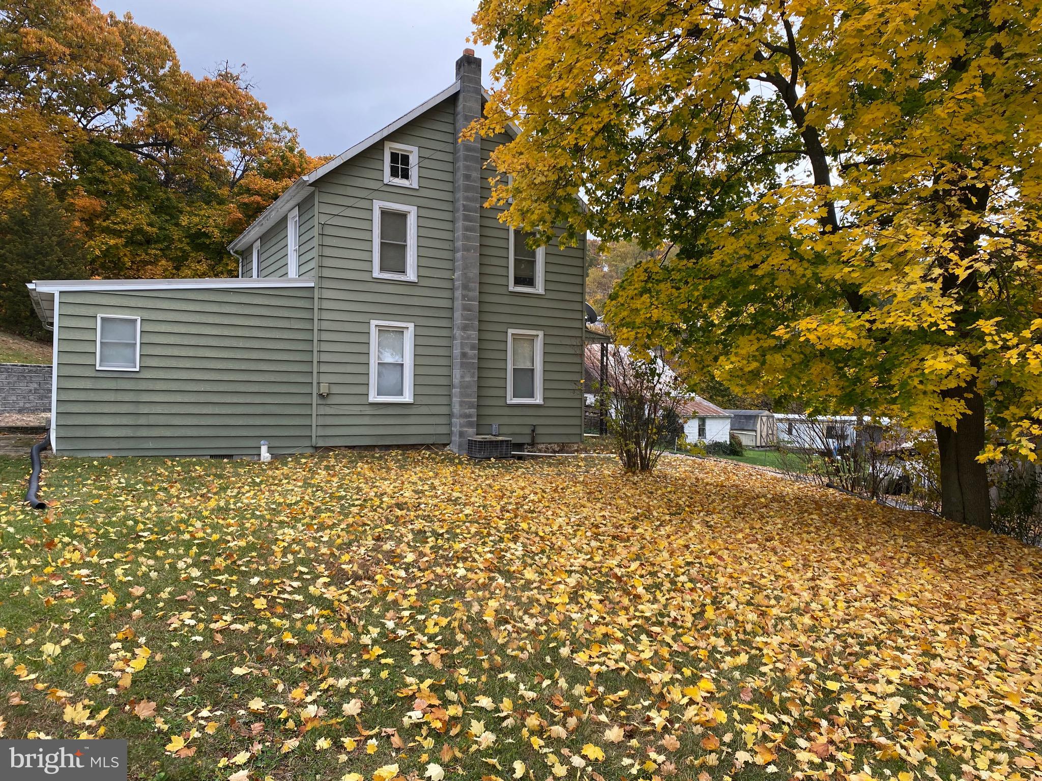 8571 Bakner Road Waynesboro, PA 17268 - Photo 4 of 22 Gallery Image 4