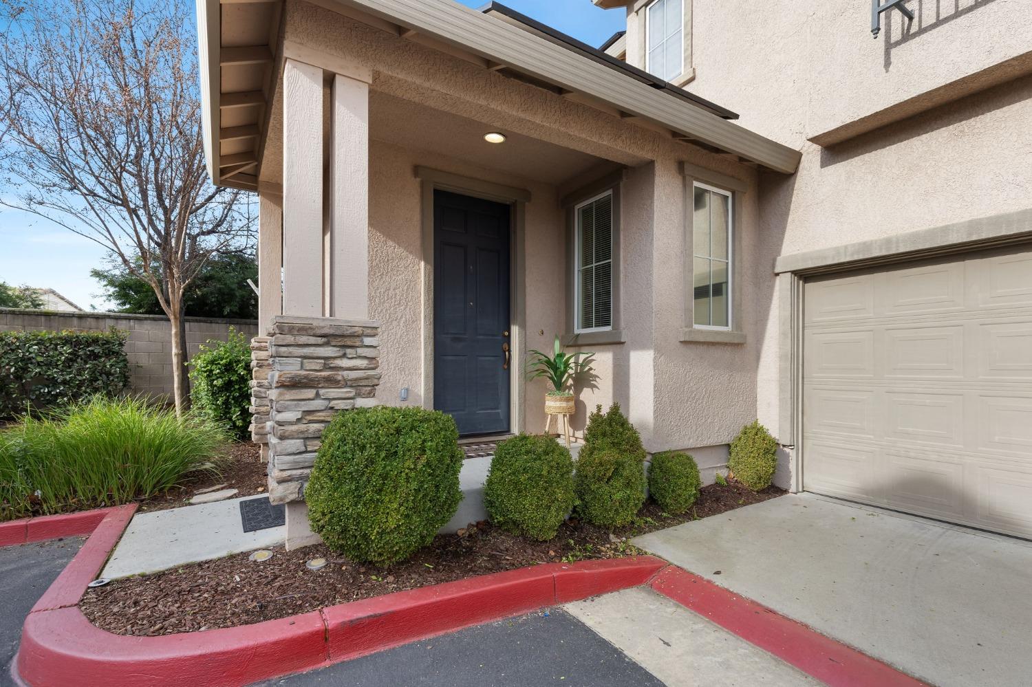 982 Courtyards Loop Lincoln, CA 95648 - Photo 1 of 1 Gallery Image 1