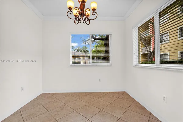 $2,350 | 7085 Nova Drive, Unit 128, Fort Lauderdale, FL 33317