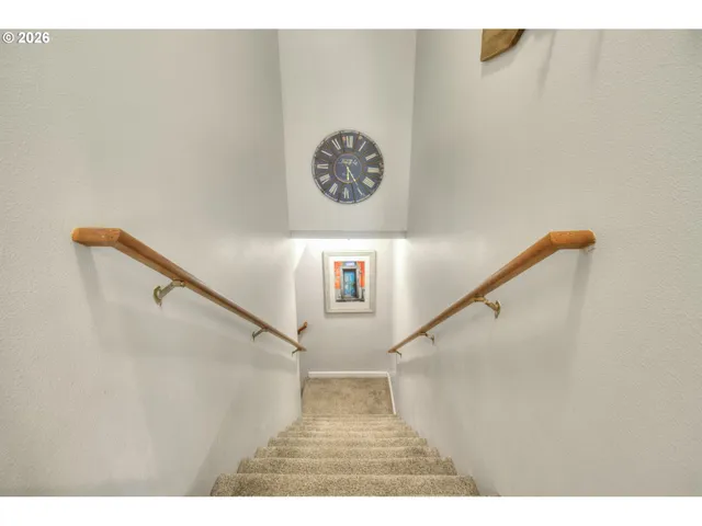 $869,000 | 19 Otter Terrace, Brookings, OR 97415