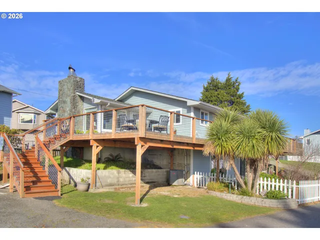 $869,000 | 19 Otter Terrace, Brookings, OR 97415