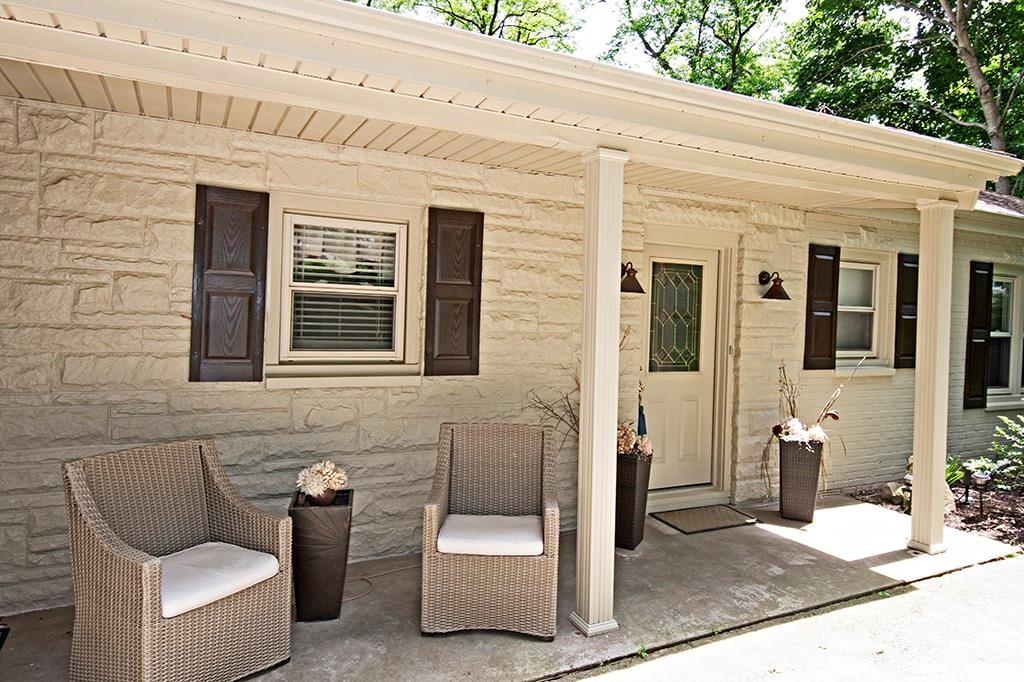 8280 Tanglewood Road Pittsburgh, PA 15237 - Photo 2 of 25