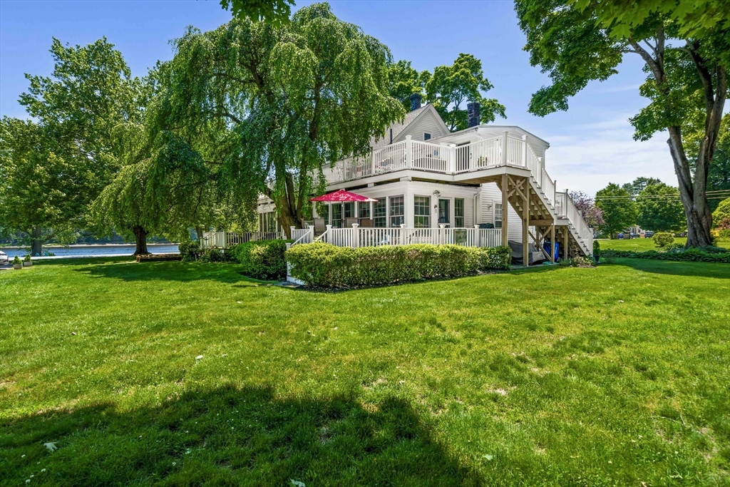 376 Main Street, Unit 4 Amesbury, MA 01913 - Photo 6 of 33