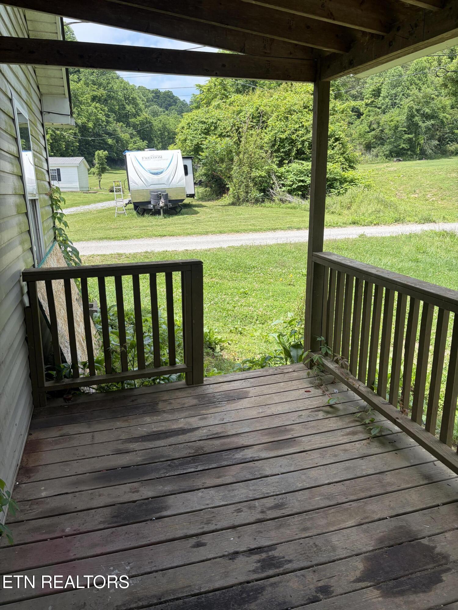 944 West Short Mountain Road Sneedville, TN 37869 - Photo 40 of 44 IMG_1701