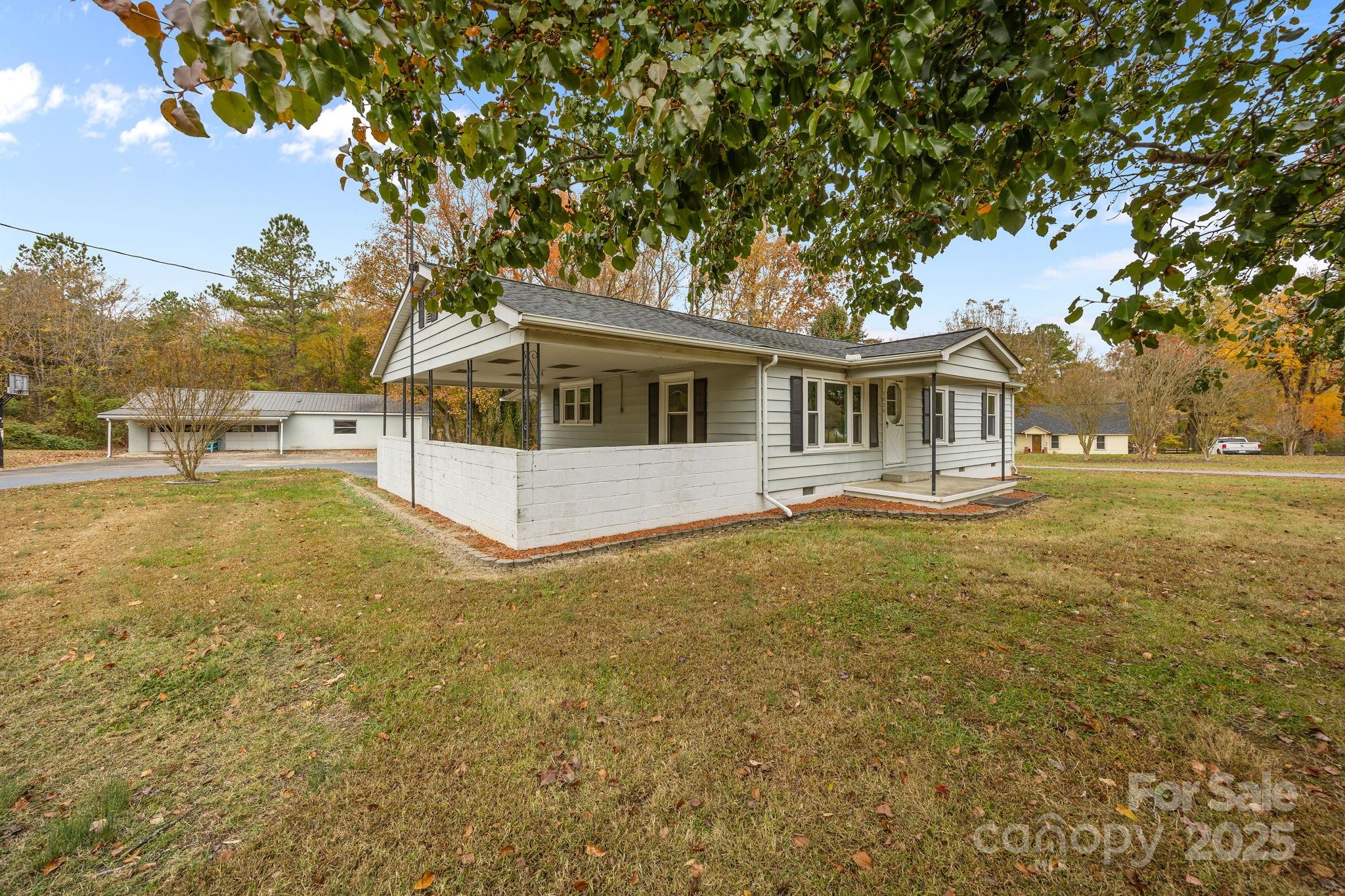 3020 Old Union Church Road Salisbury, NC 28146 - Photo 5 of 48 a view of a house with yard and sitting area