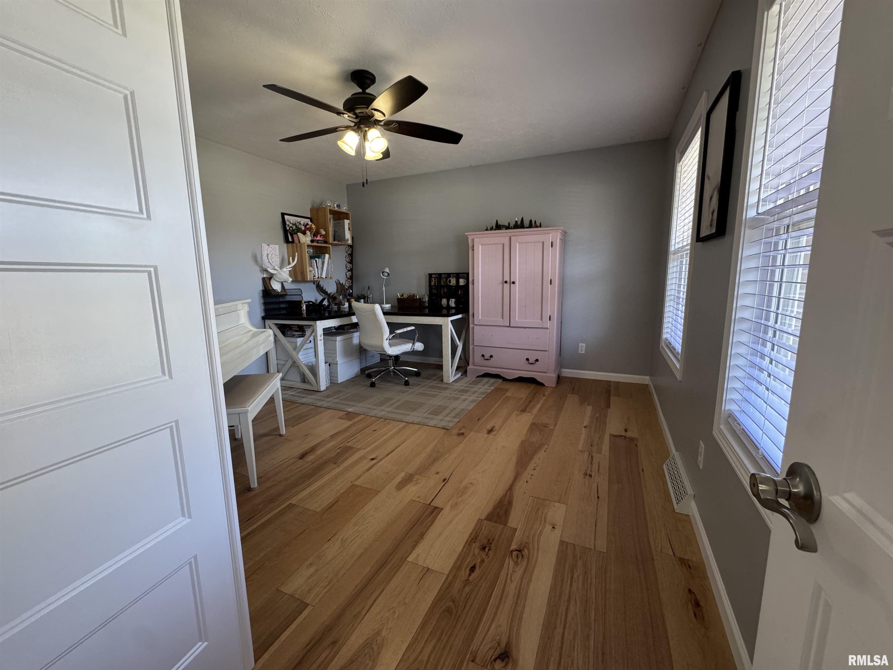 301 Keystone Drive Chatham, IL 62629 - Photo 34 of 65 Gallery Image 34