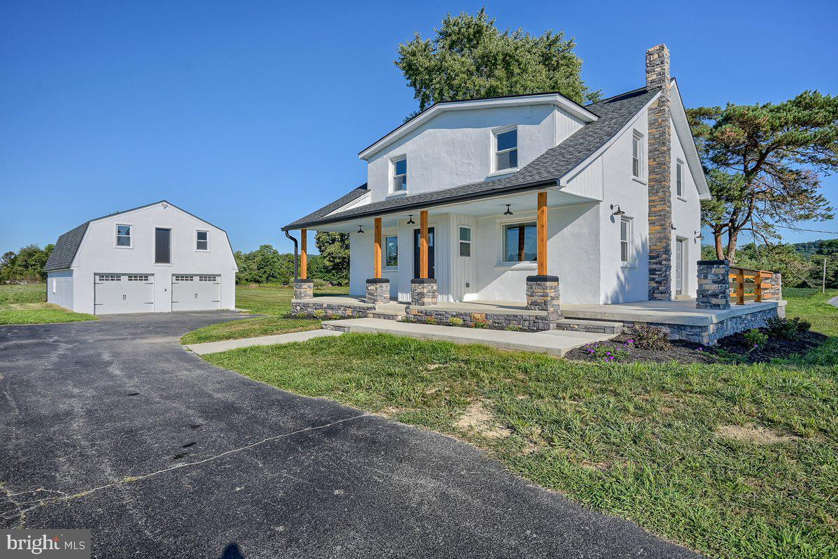 902 Bower Lane Harrisburg, PA 17112 - Photo 1 of 55