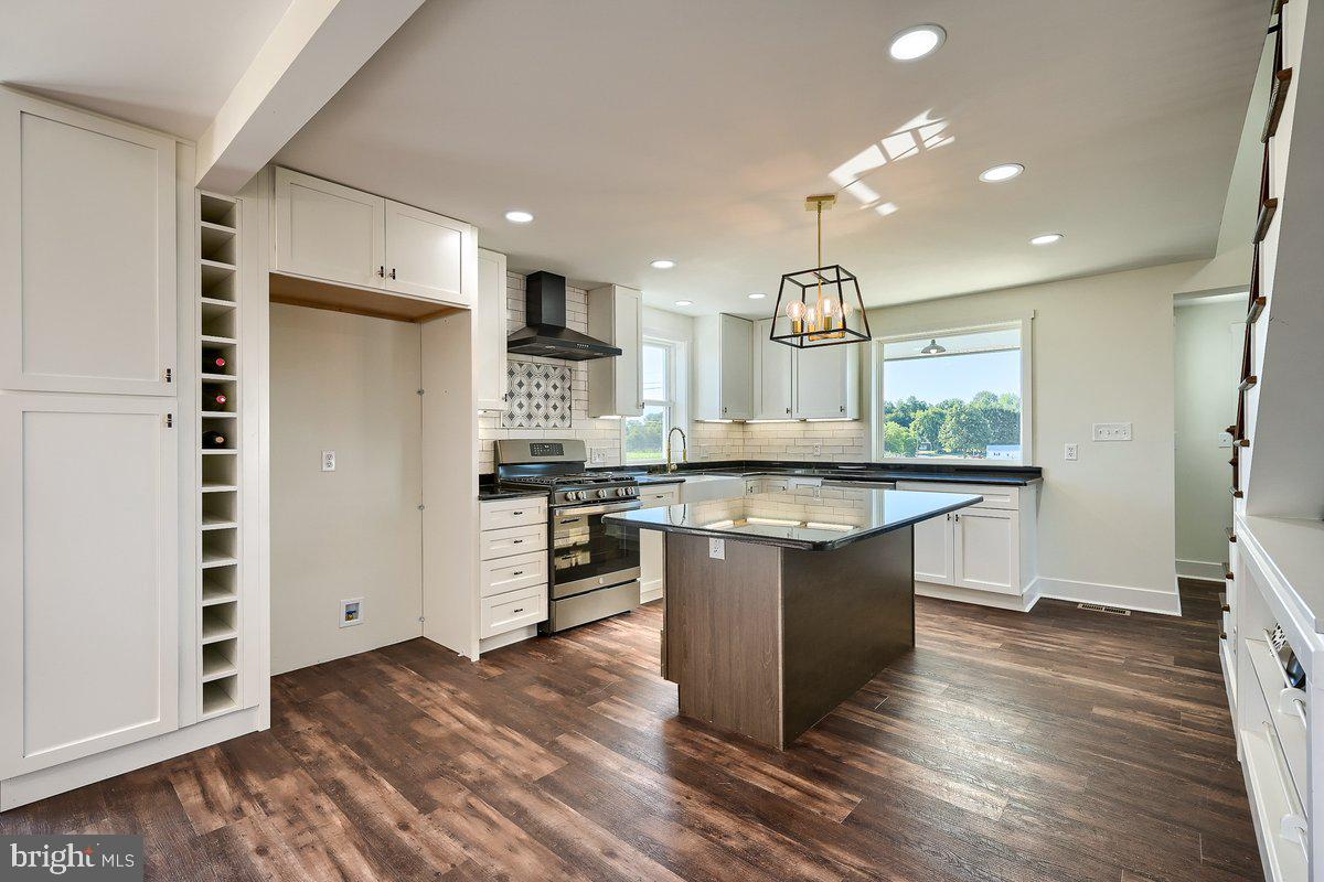 902 Bower Lane Harrisburg, PA 17112 - Photo 12 of 55