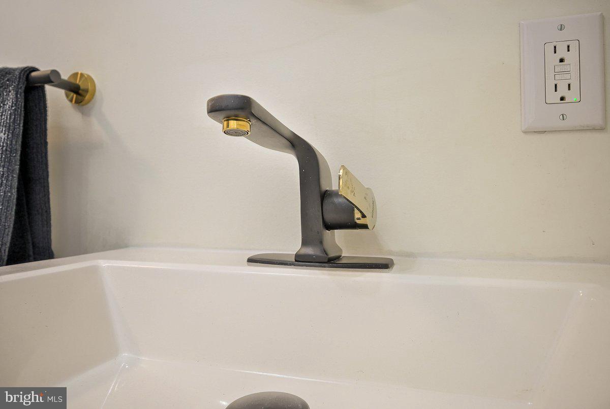 902 Bower Lane Harrisburg, PA 17112 - Photo 20 of 55