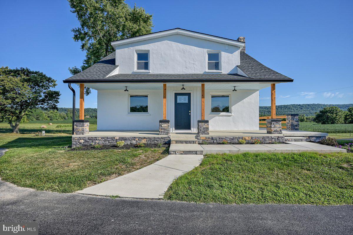 902 Bower Lane Harrisburg, PA 17112 - Photo 2 of 55