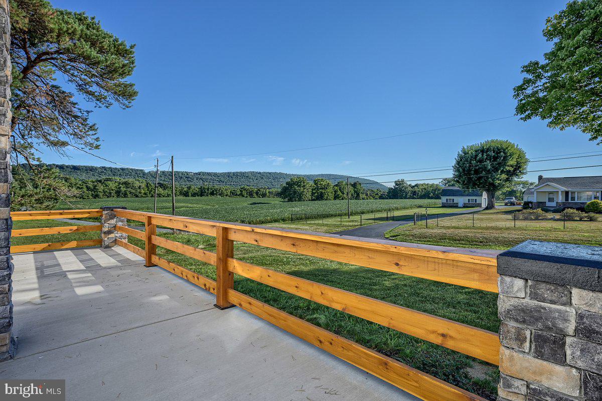 902 Bower Lane Harrisburg, PA 17112 - Photo 39 of 55