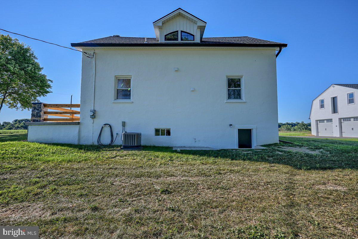 902 Bower Lane Harrisburg, PA 17112 - Photo 45 of 55