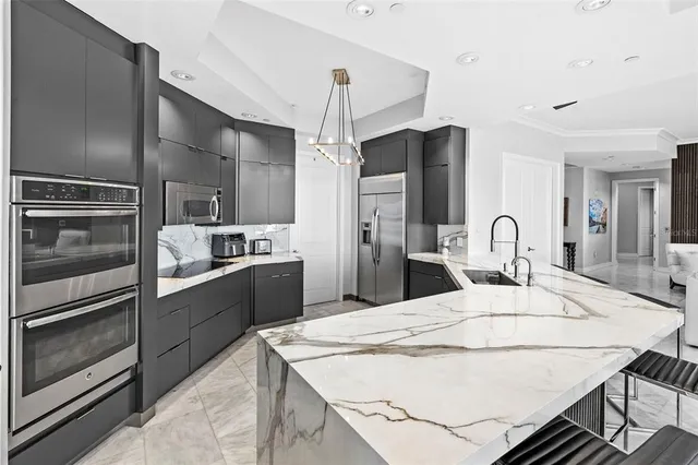 $15,000 | 449 South 12th Street, Unit 2602, Tampa, FL 33602