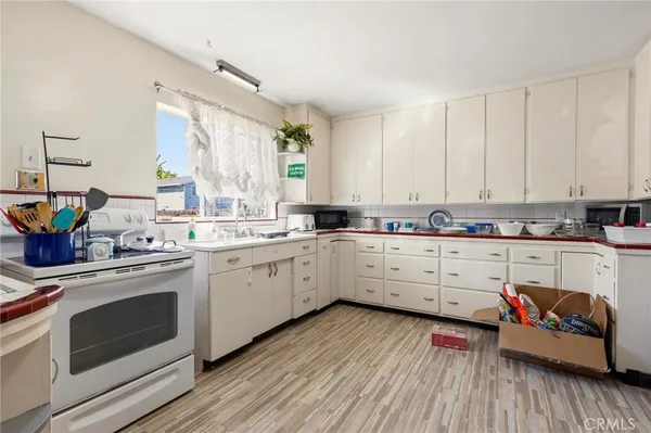 $433,900 | 159 South Shasta Street, Willows, CA 95988