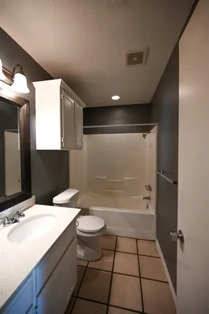 $1,395 | 604 North Sewell Drive, Unit B, Decatur, TX 76234