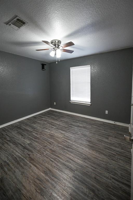 604 North Sewell Drive, Unit B Decatur, TX 76234 - Photo 7 of 10