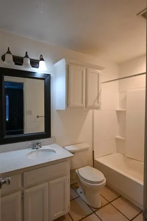 $1,395 | 604 North Sewell Drive, Unit B, Decatur, TX 76234