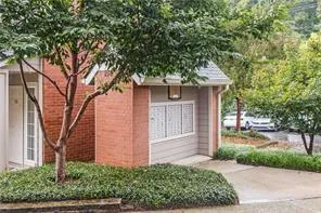 $1,500 | 2039 Chastain Park Court Northeast, Atlanta, GA 30342