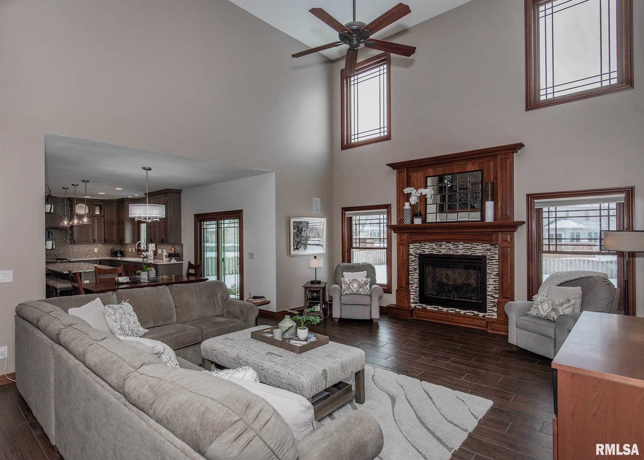 5465 Hugo Road Bettendorf, IA 52722 - Photo 5 of 50 Gallery Image 5