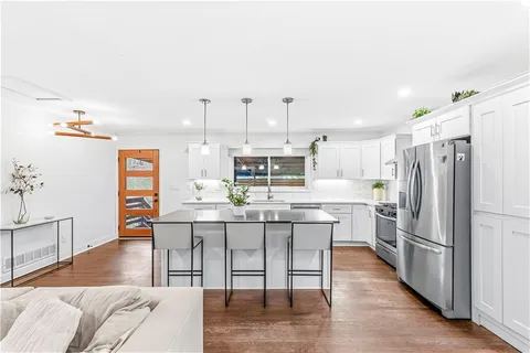 $399,900 | 2002 Kenwood Place Southeast, Smyrna, GA 30082