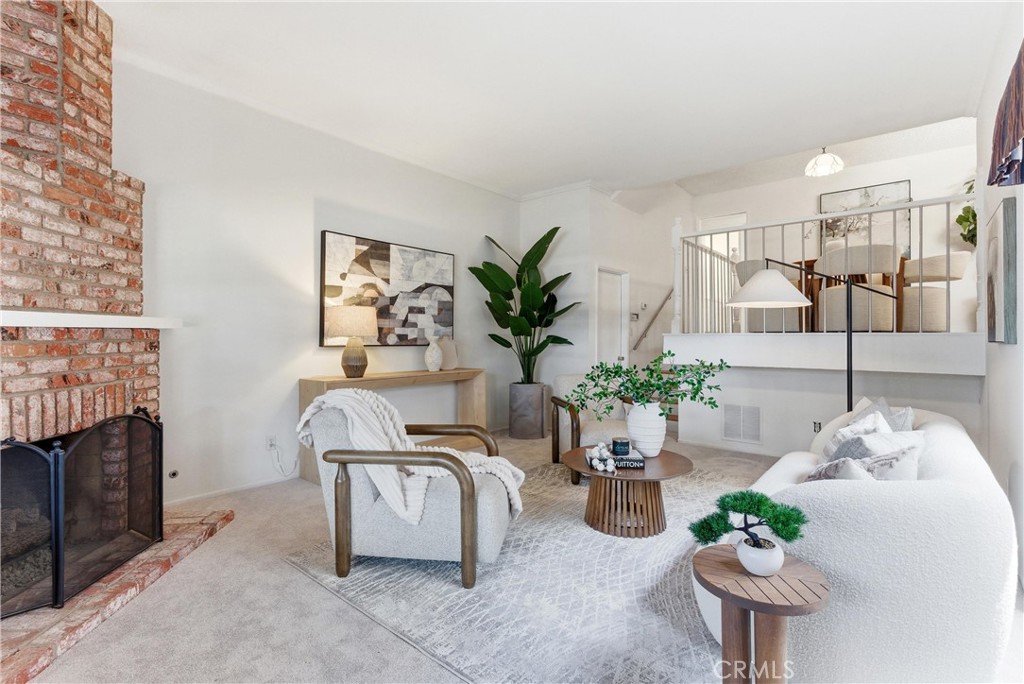 2435 Rue De Cannes Costa Mesa, CA 92627 - Photo 4 of 18