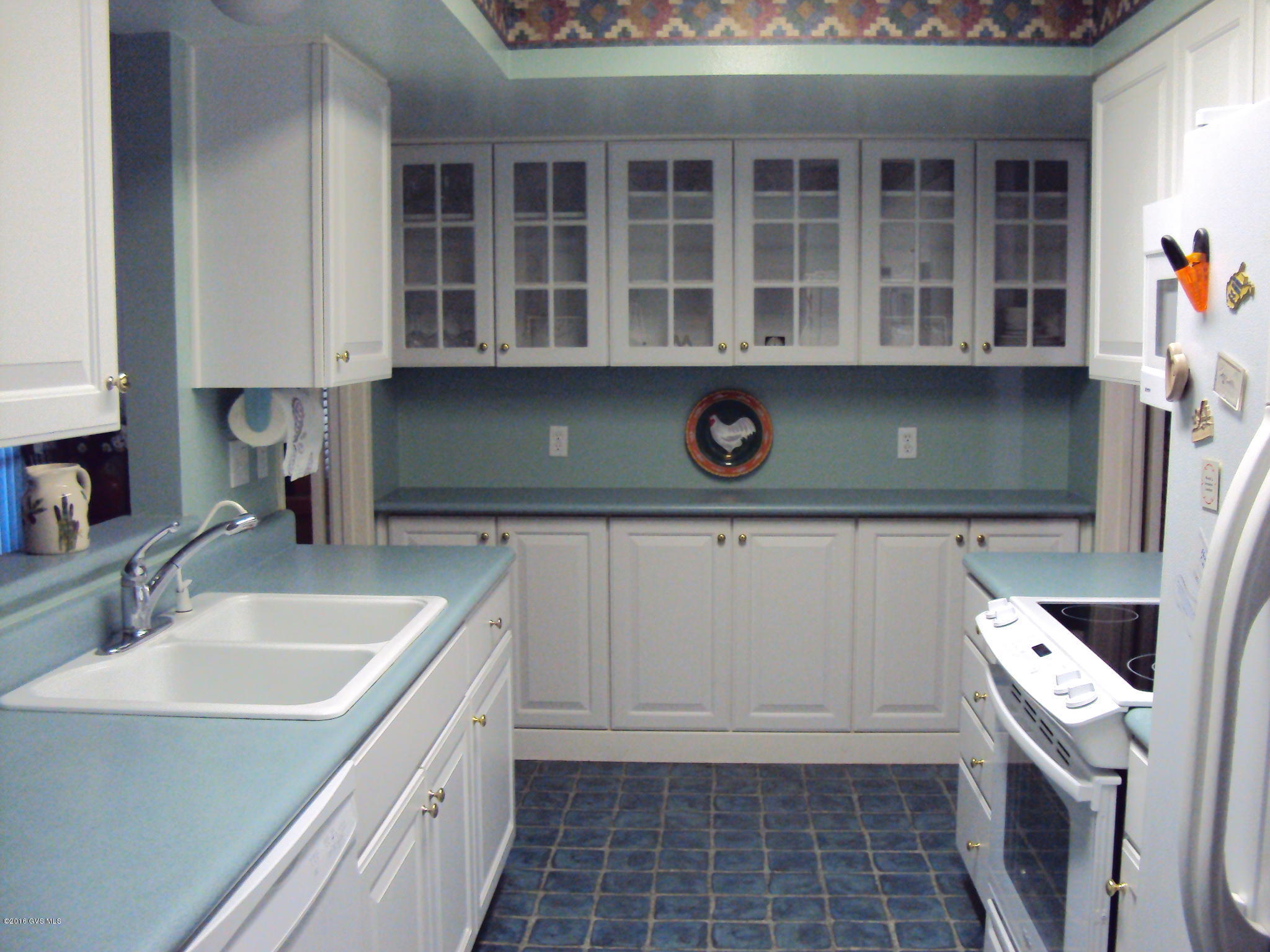 309 South Vista Del Rio Green Valley, AZ 85614 - Photo 9 of 23