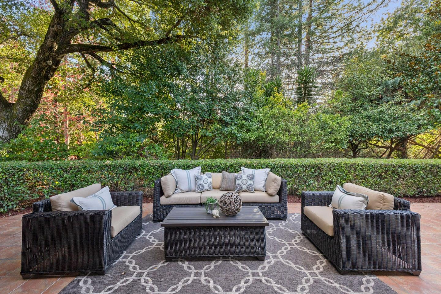 16 Valley Road Atherton, CA 94027 - Photo 18 of 100