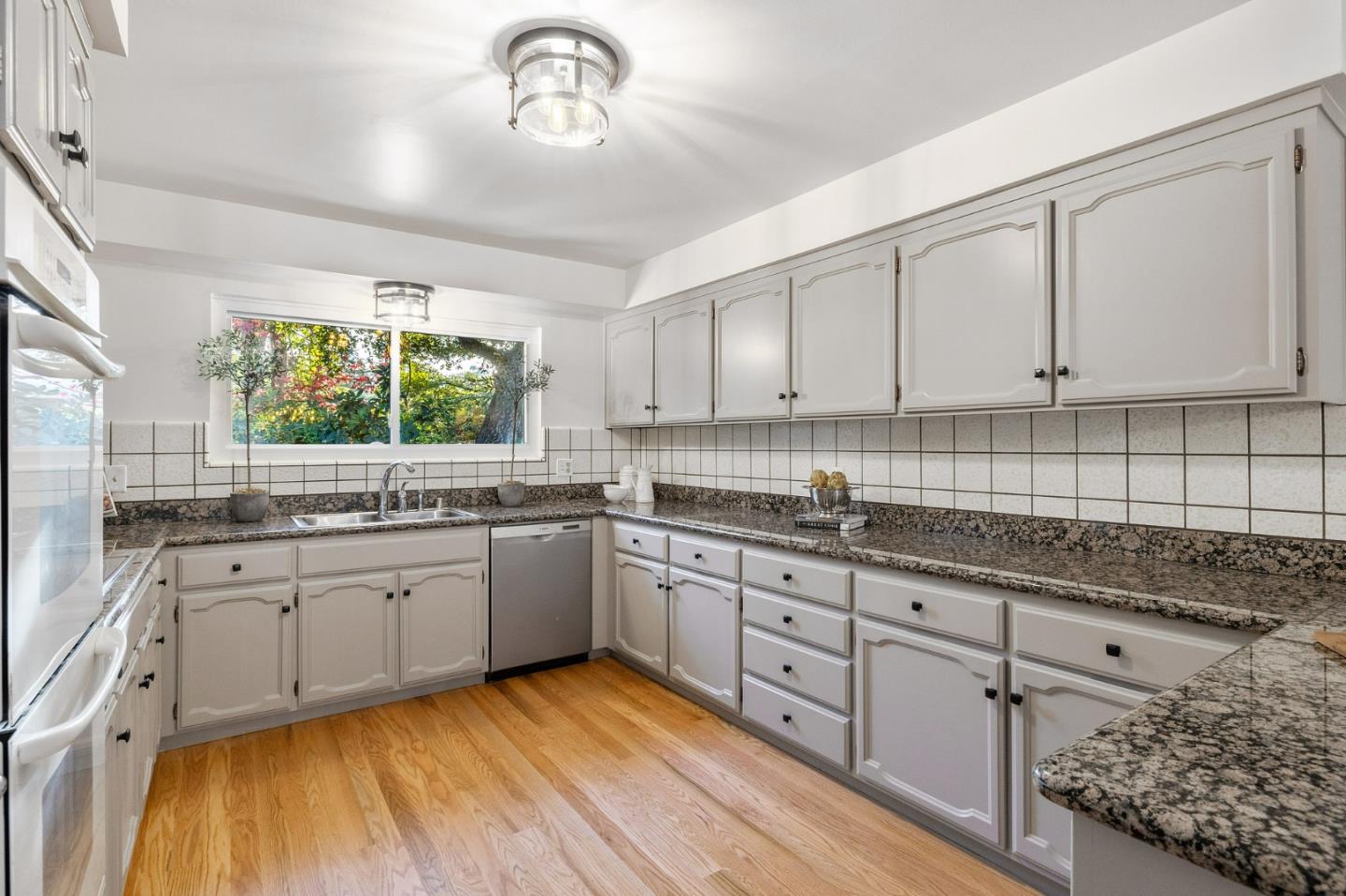 16 Valley Road Atherton, CA 94027 - Photo 28 of 100