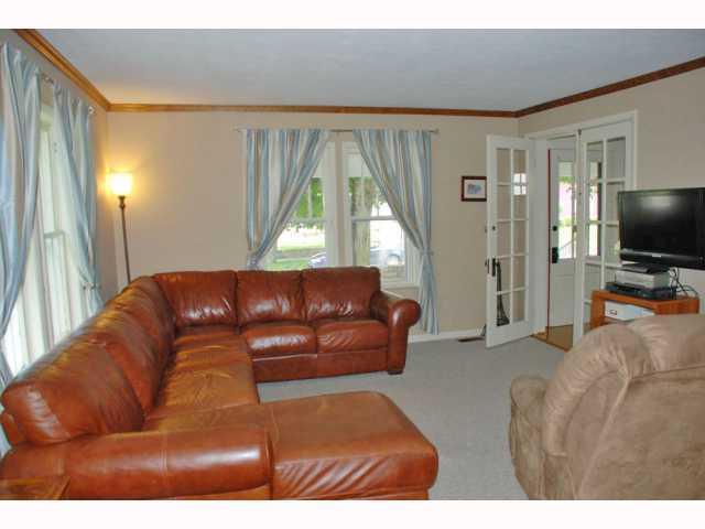 243 South Main Street Pendleton, IN 46064 - Photo 2 of 12