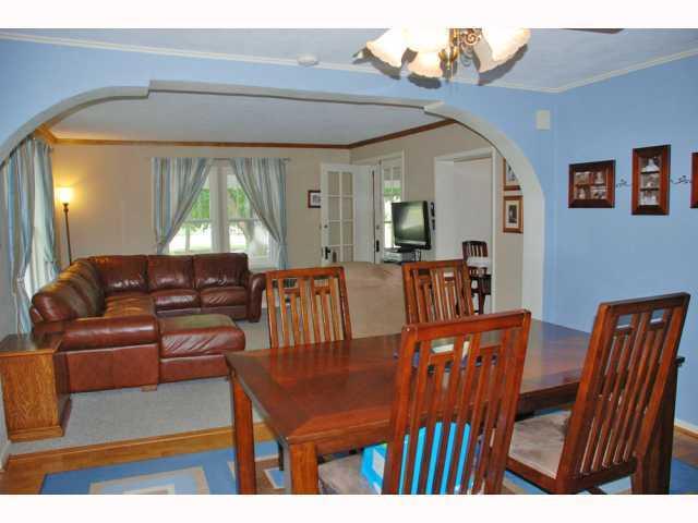 243 South Main Street Pendleton, IN 46064 - Photo 3 of 12
