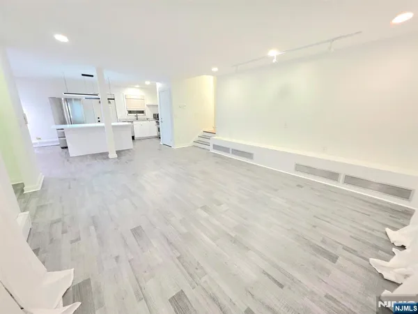 $4,900 | 201 Riverdale Drive, Fort Lee, NJ 07024