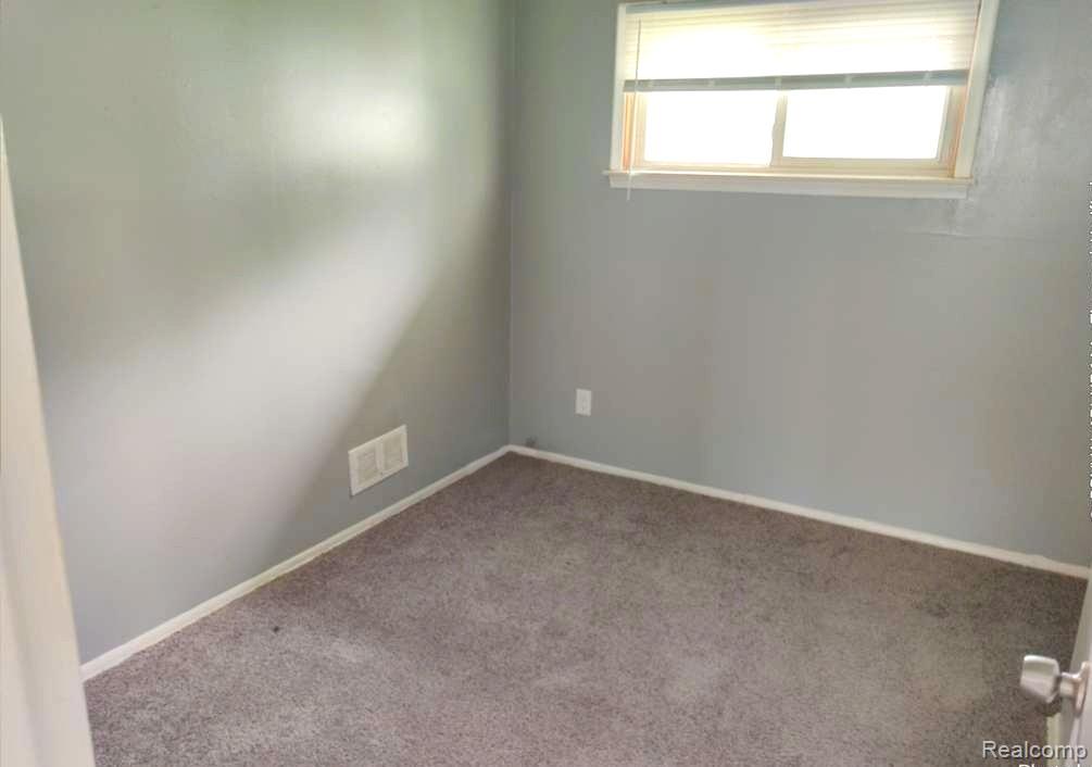26680 Penn Street Inkster, MI 48141 - Photo 14 of 19