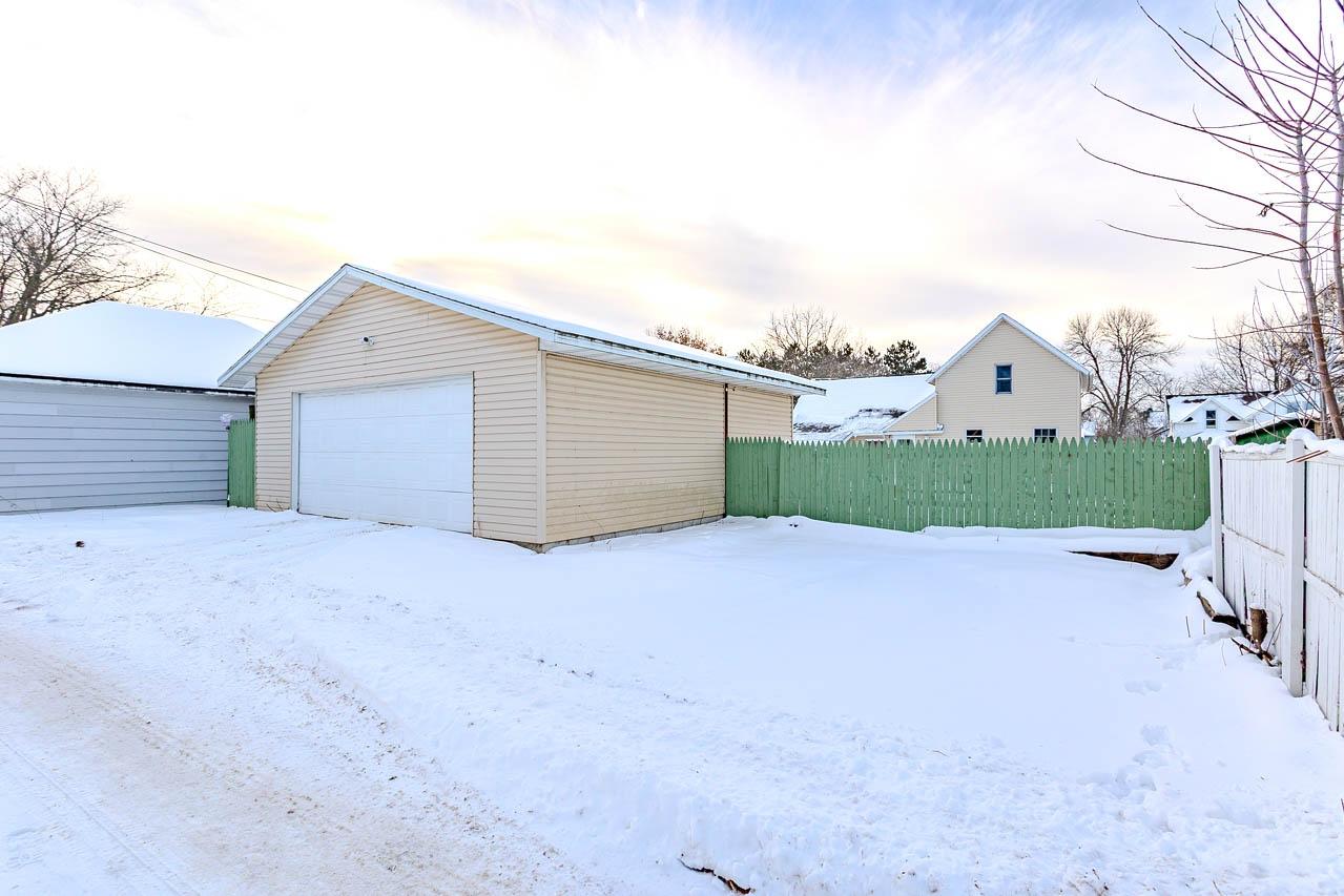 617 Cottage Street Merrill, WI 54452 - Photo 2 of 20 Gallery Image 2