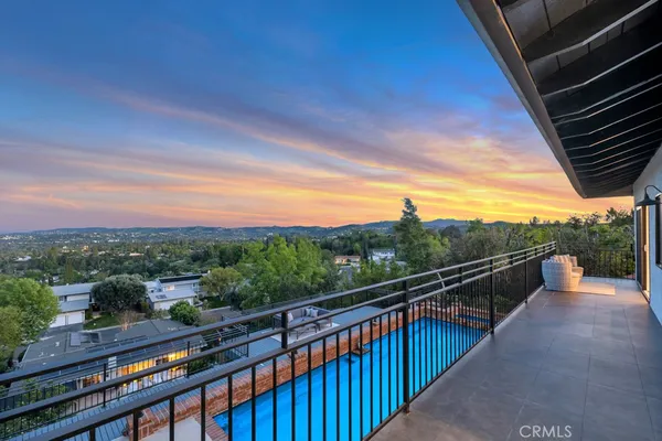 $12,000 | 5952 Woodland View Drive, Woodland Hills, CA 91367