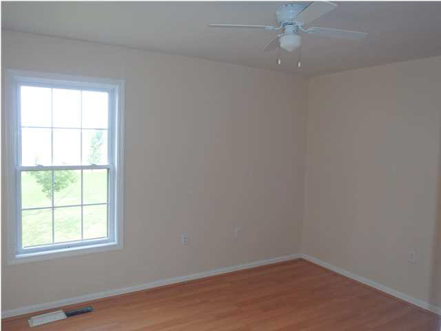 3687 Caborn Road Mount Vernon, IN 47620 - Photo 4 of 10 Gallery Image 4