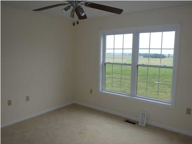 3687 Caborn Road Mount Vernon, IN 47620 - Photo 6 of 10 Gallery Image 6