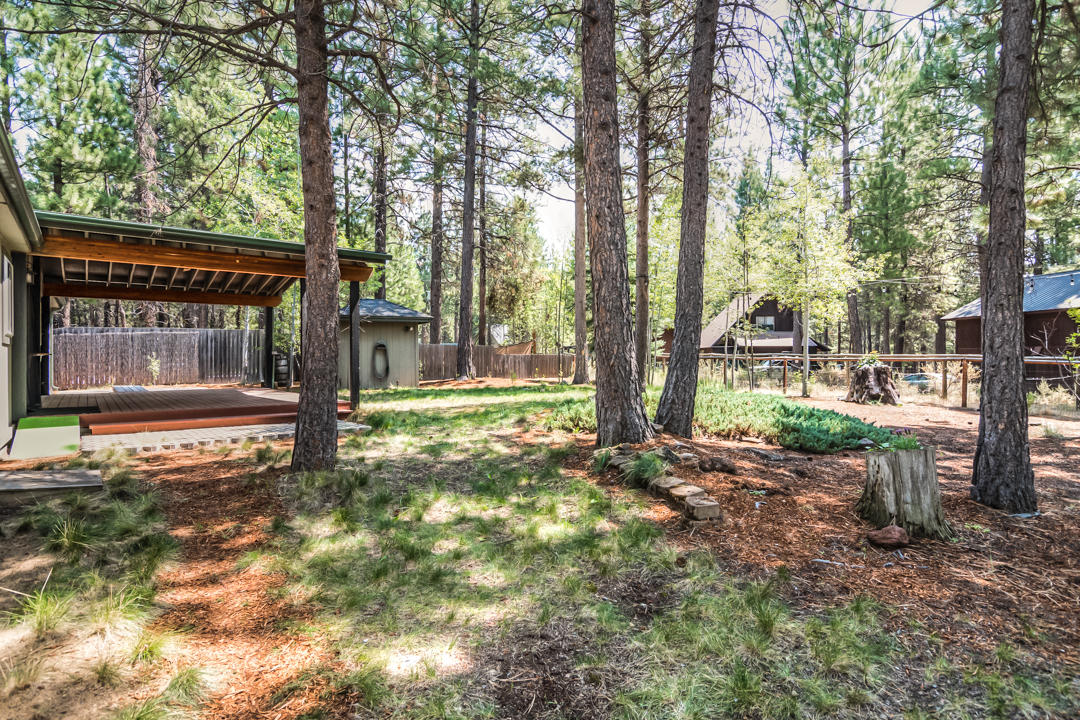 16879 Covina Road Bend, OR 97707 - Photo 37 of 46 35