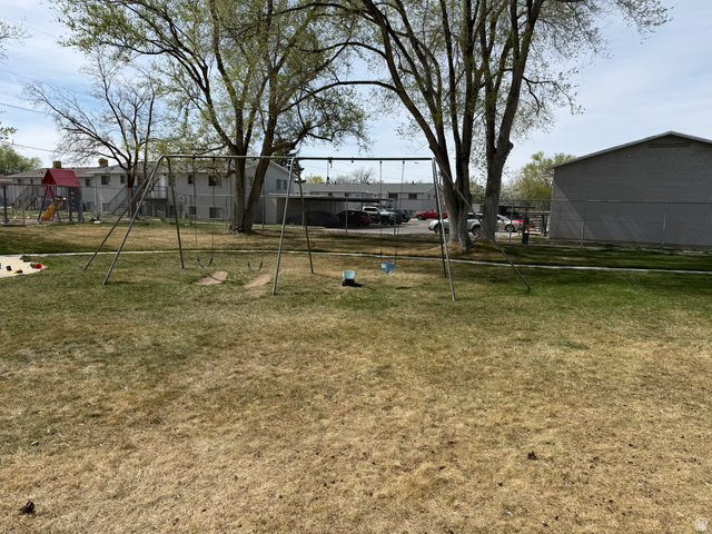 747 Hanover Drive Orem, UT 84058 - Photo 28 of 30 View of yard