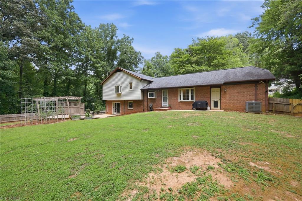 608 Alpine Road Winston-Salem, NC 27104 - Photo 34 of 41