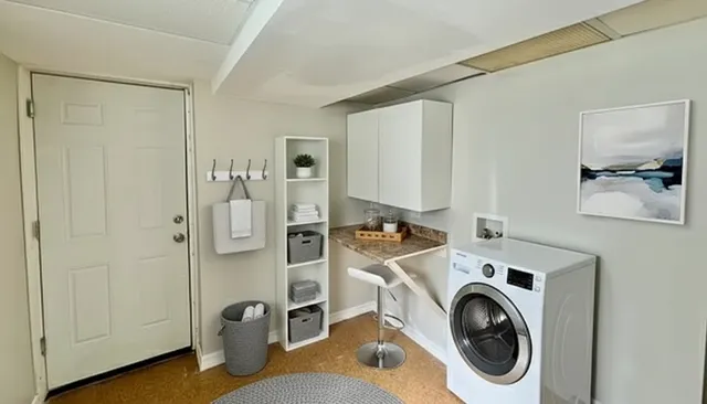 $220,000 | 16046 Prairie Avenue, South Holland, IL 60473