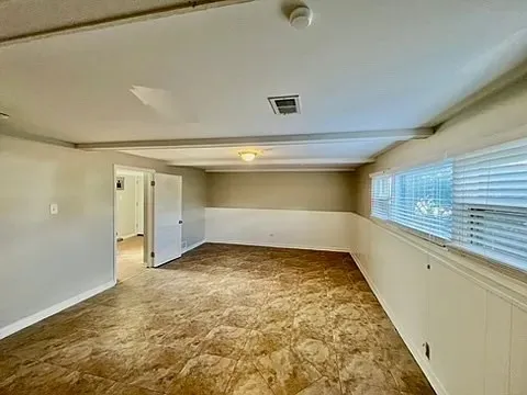 $220,000 | 16046 Prairie Avenue, South Holland, IL 60473