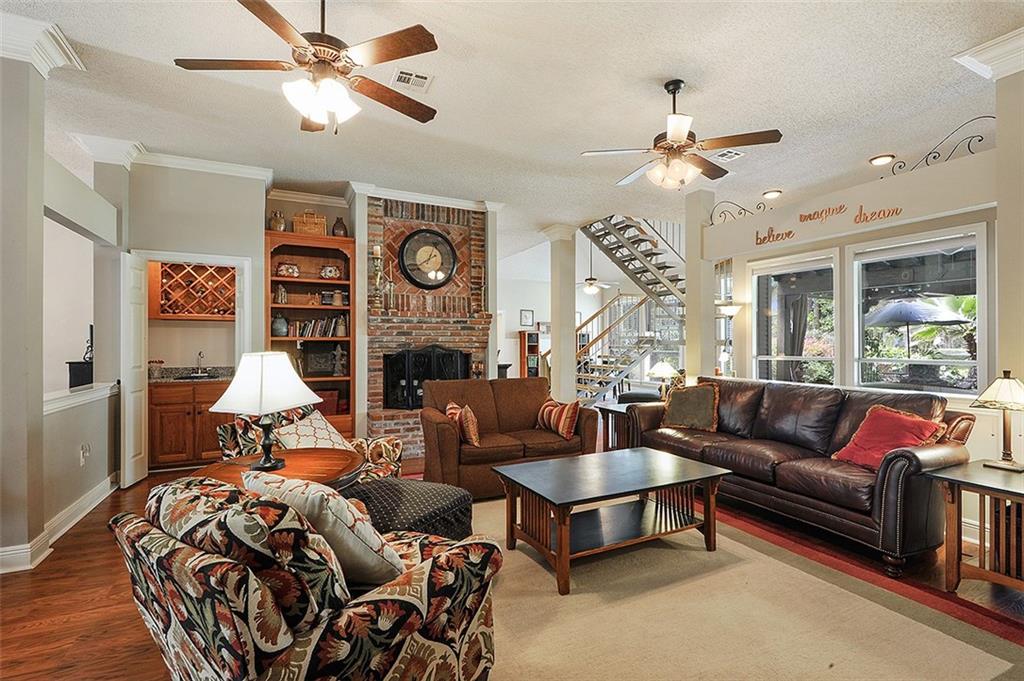 118 East Ruelle Drive Mandeville, LA 70471 - Photo 5 of 25 Gallery Image 5