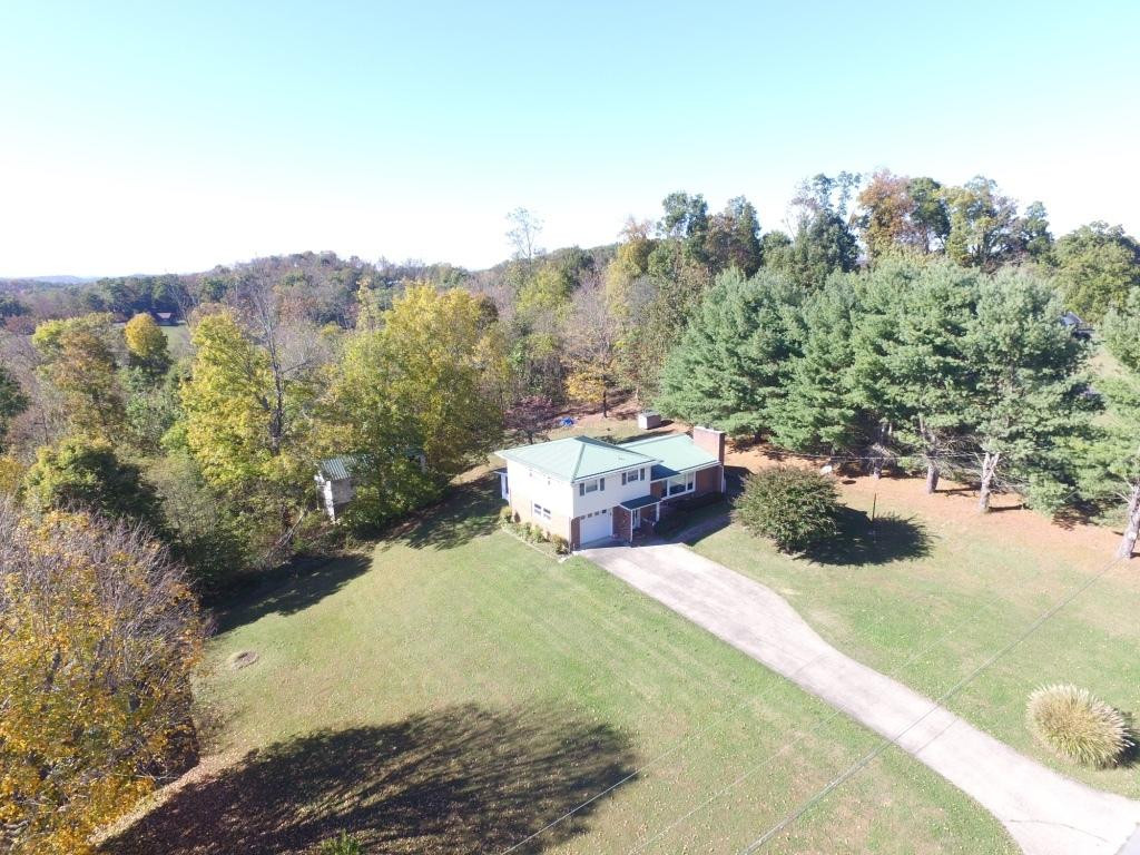 125 Hughes Road Watauga, TN 37694 - Photo 2 of 4 Photo 2