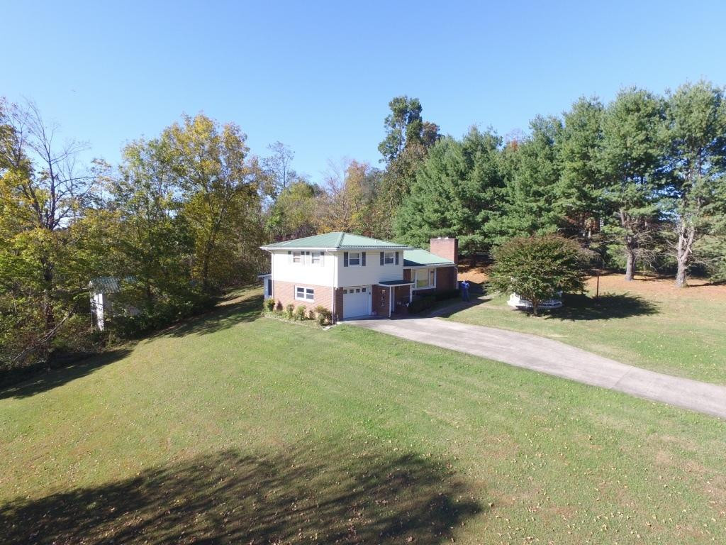 125 Hughes Road Watauga, TN 37694 - Photo 4 of 4 Photo 4